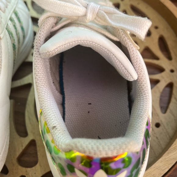 Adidas’s ShellToe Allstar Cheetah Holographic women’s shoes size 5.5 fits bigger - Picture 5 of 11